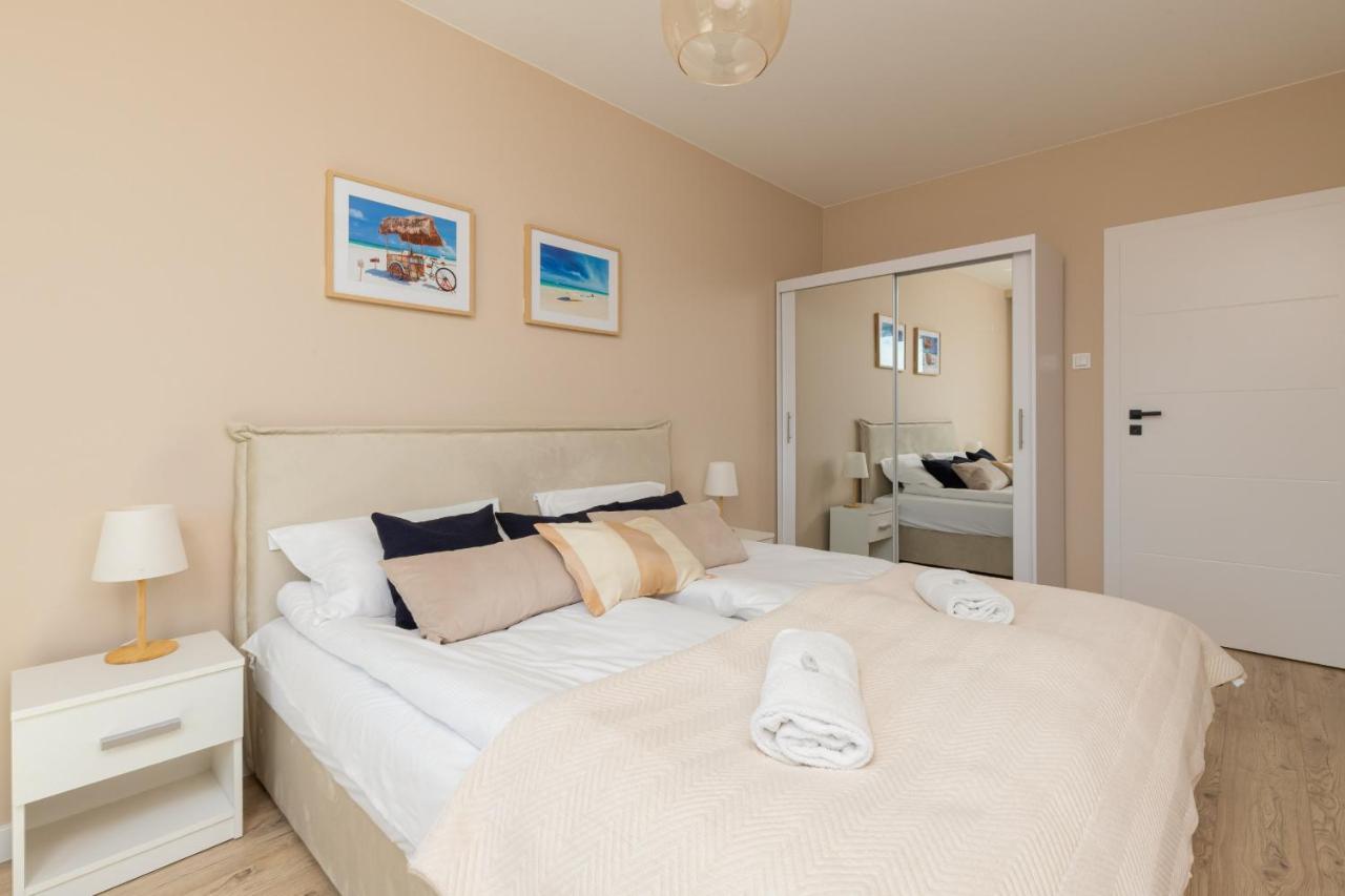 Apartament Sea Waves With Park View By Noclegi Renters غدانسك المظهر الخارجي الصورة